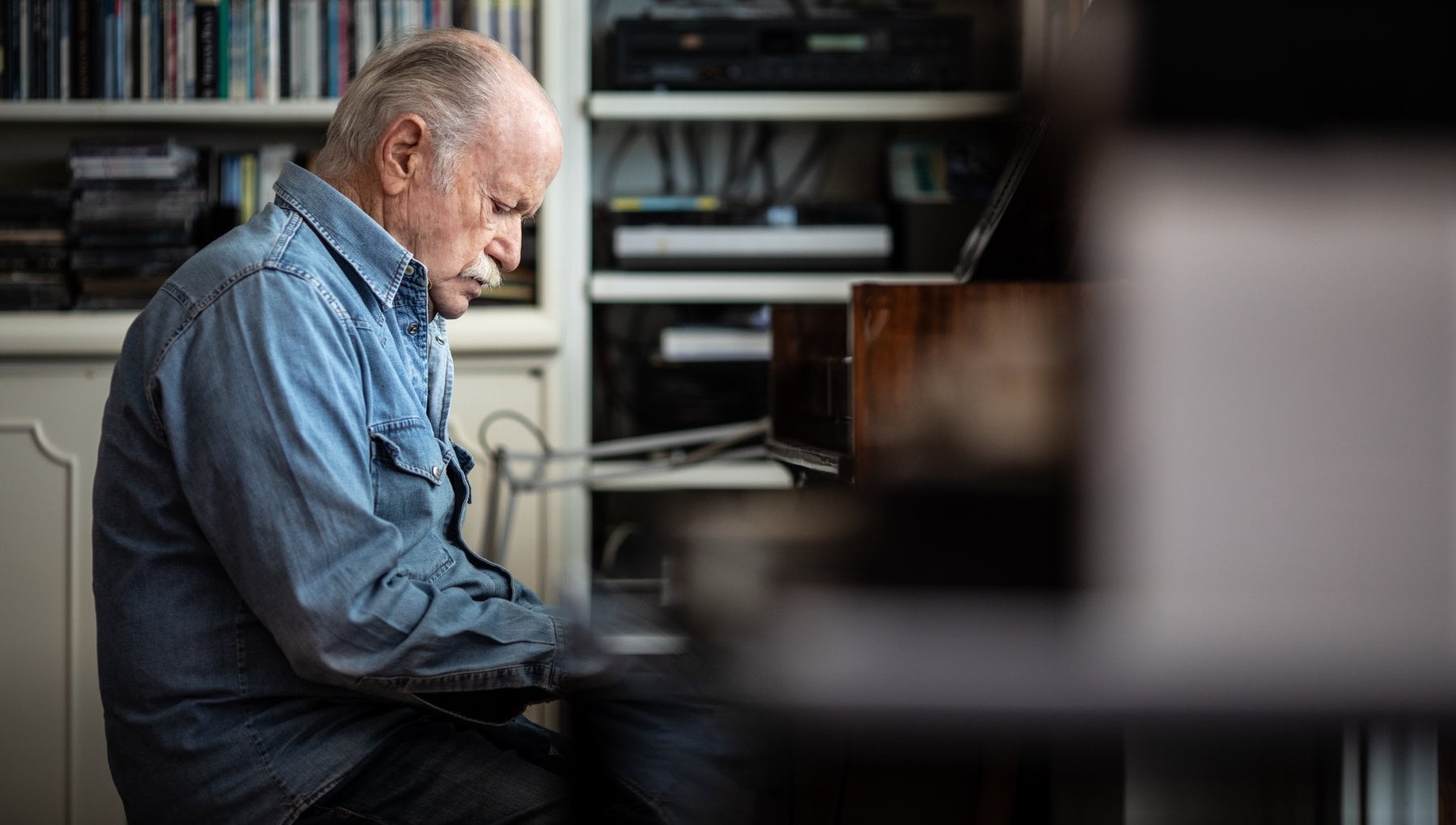 Gino Paoli al pianoforte